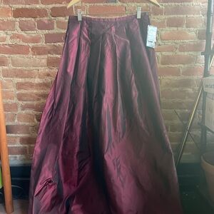 Elegant Burgundy Skirt